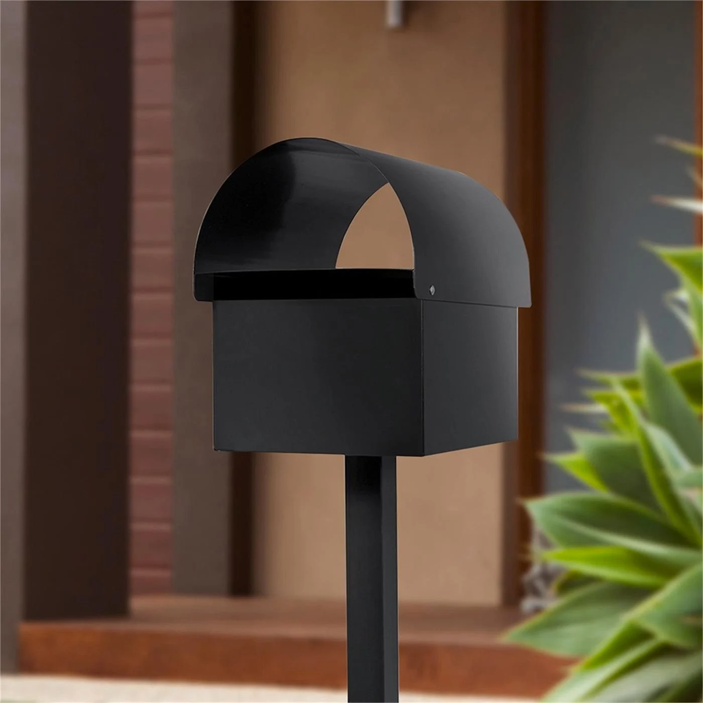 Classic Post Mailbox